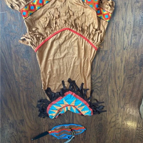 Halloween Couples Indian Costumes Tan and Black Costume Set - Picture 2 of 3